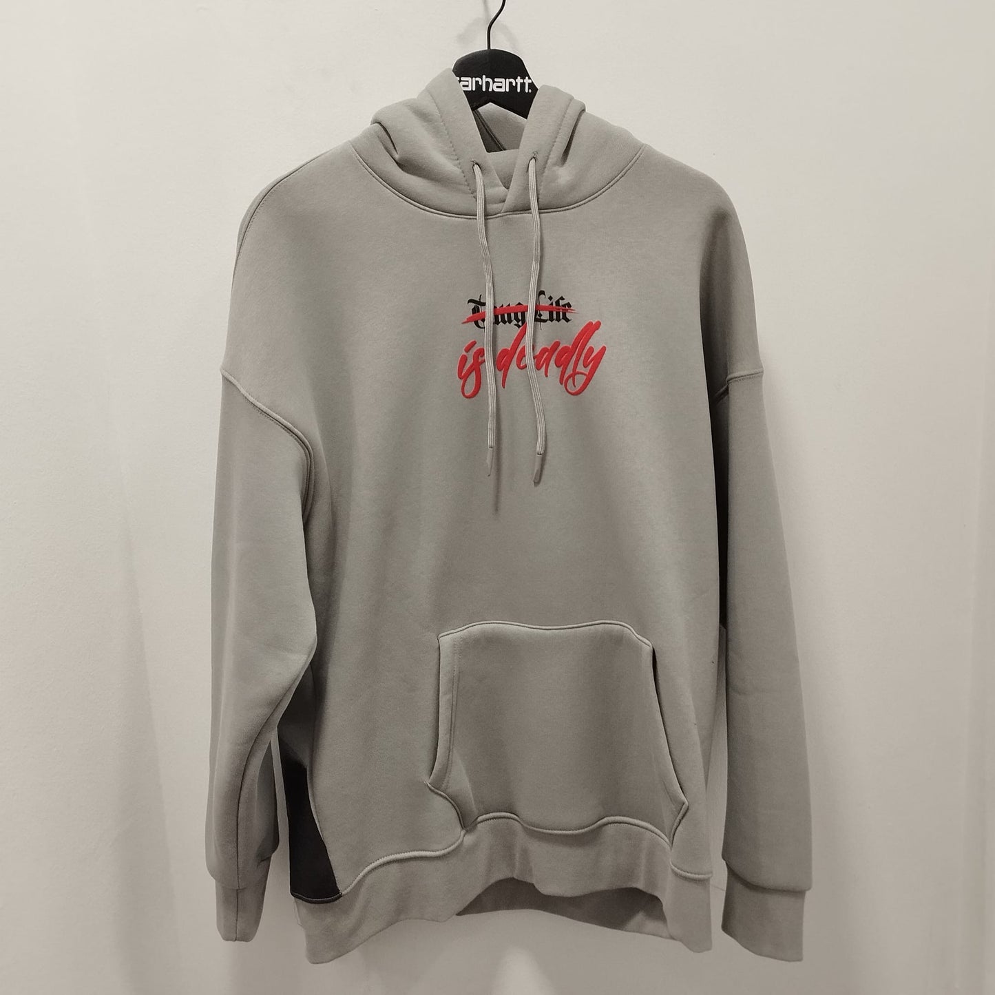 2512 TUPAC THUG LIFE HOODIE GRIS
