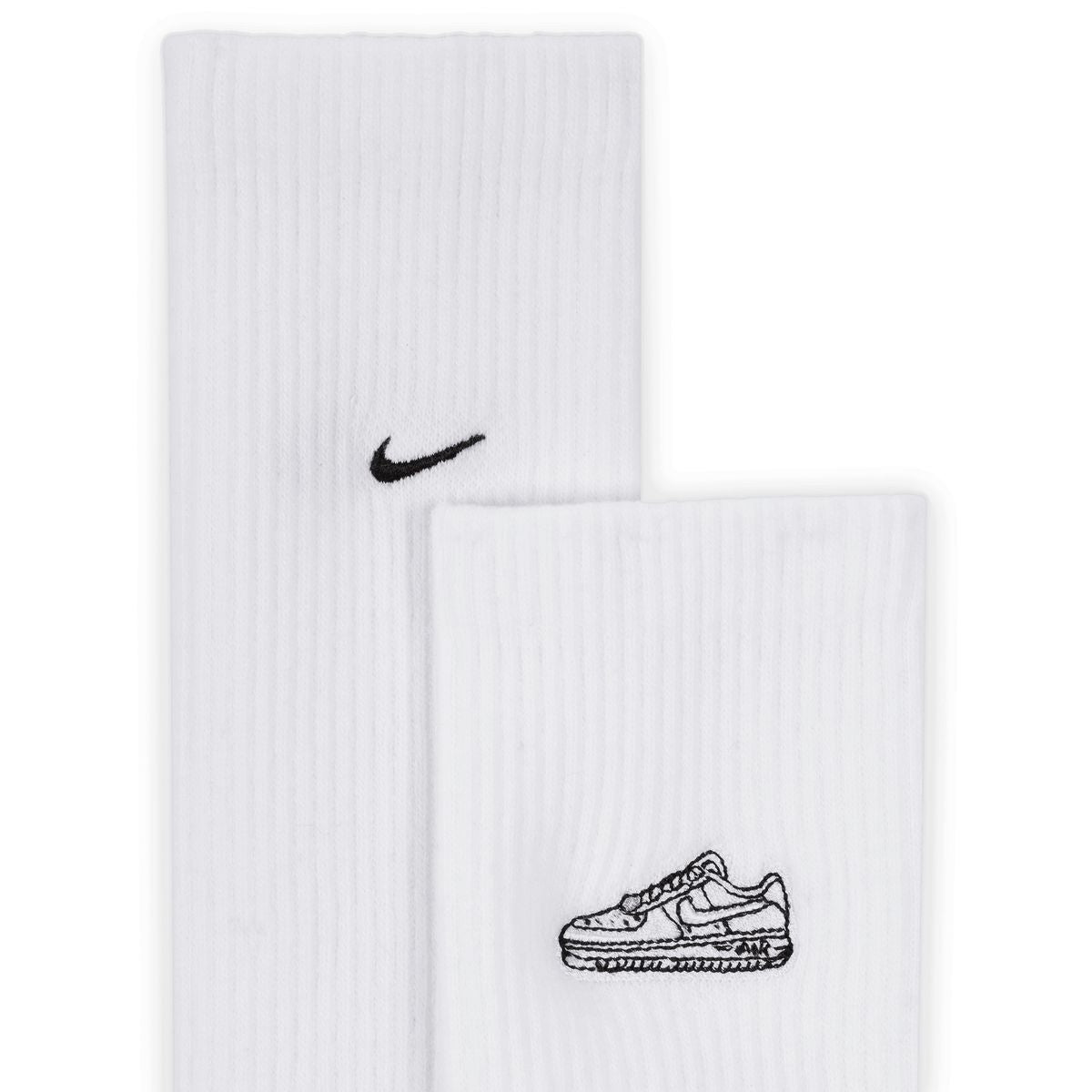 Nike everyday Plus