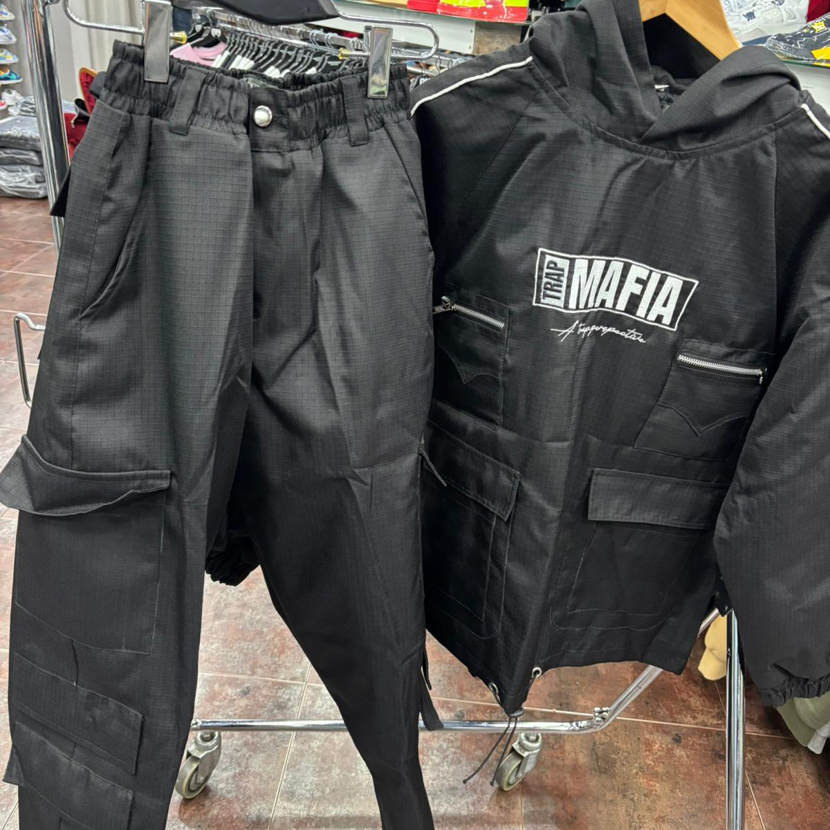 TRAP MAFIA - 002 BLACK / TECH