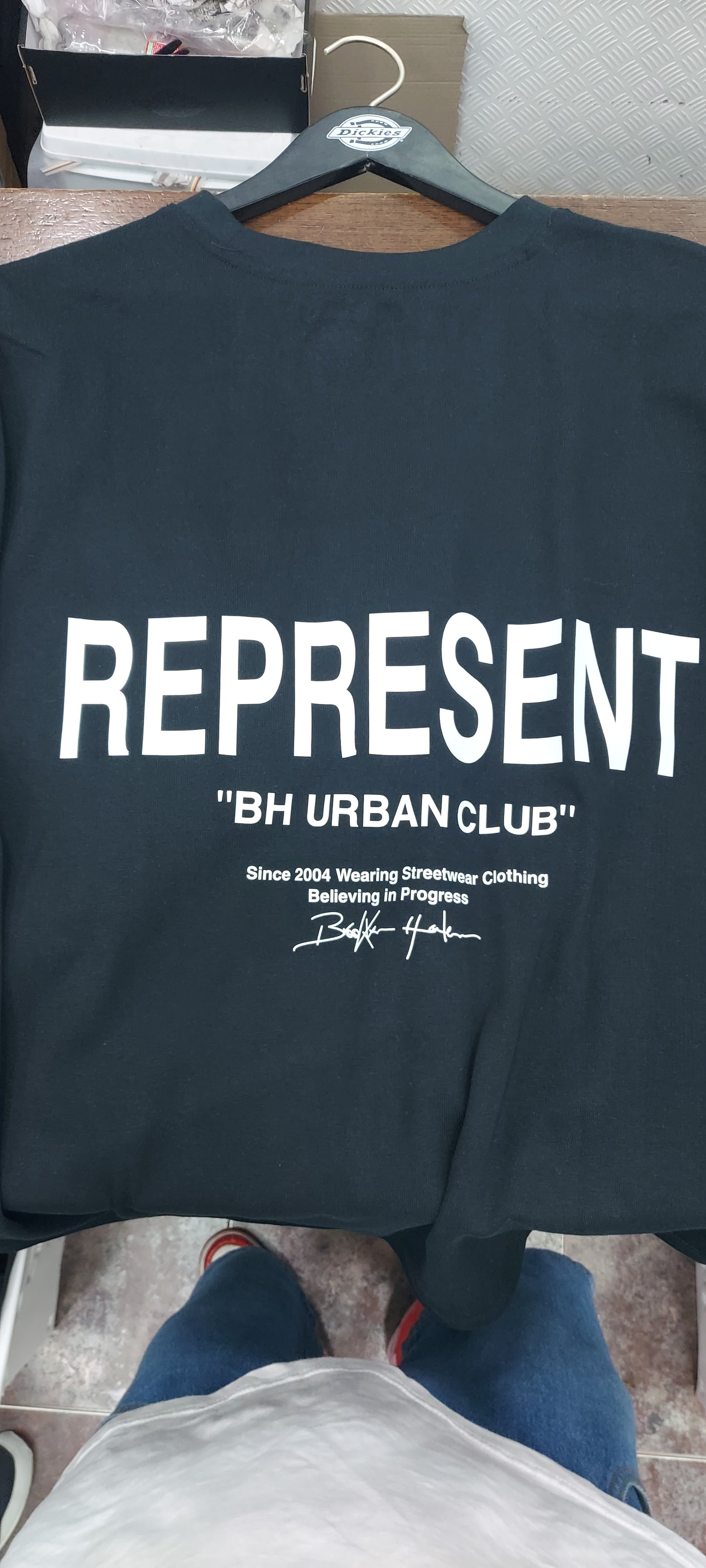 CAMISETA BROOKLYN HARLEM REPRESENT NEGRO BH037