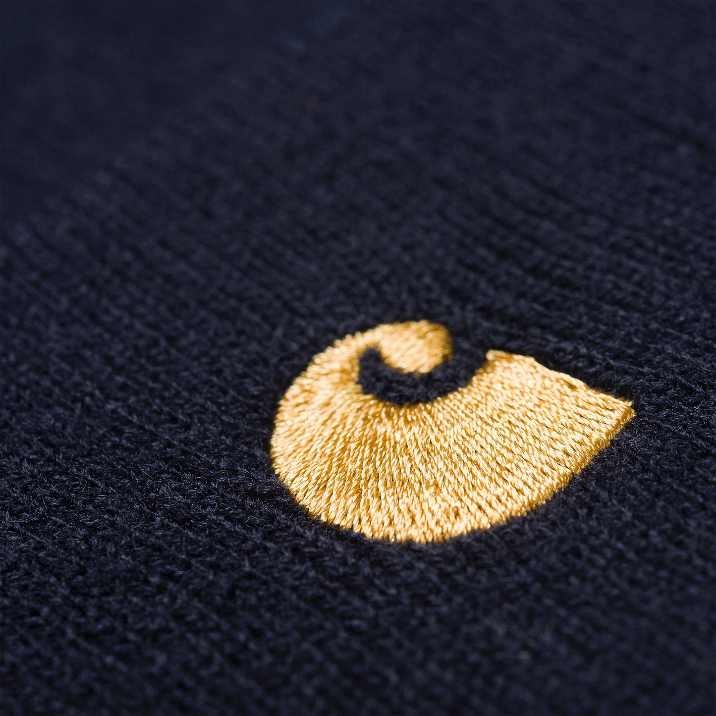 CARHARTT WIP Chase Beanie (Navy Gold)