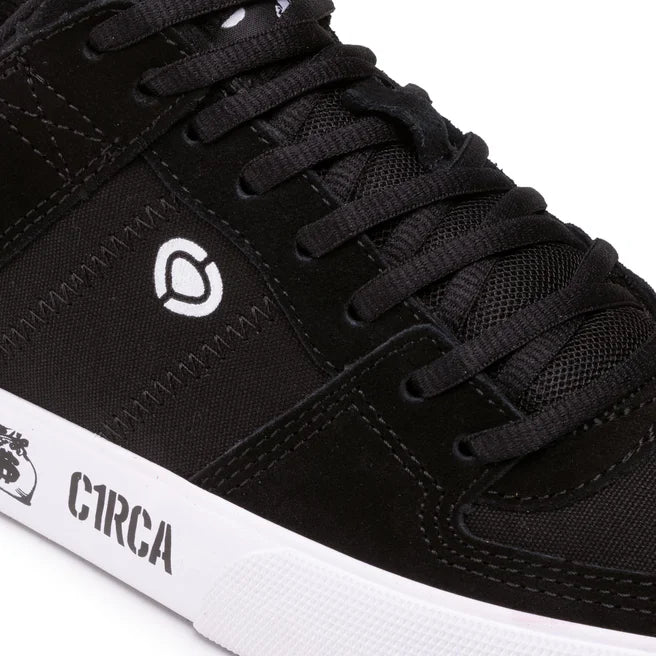 C1RCA TRE NEGRO BLANCO