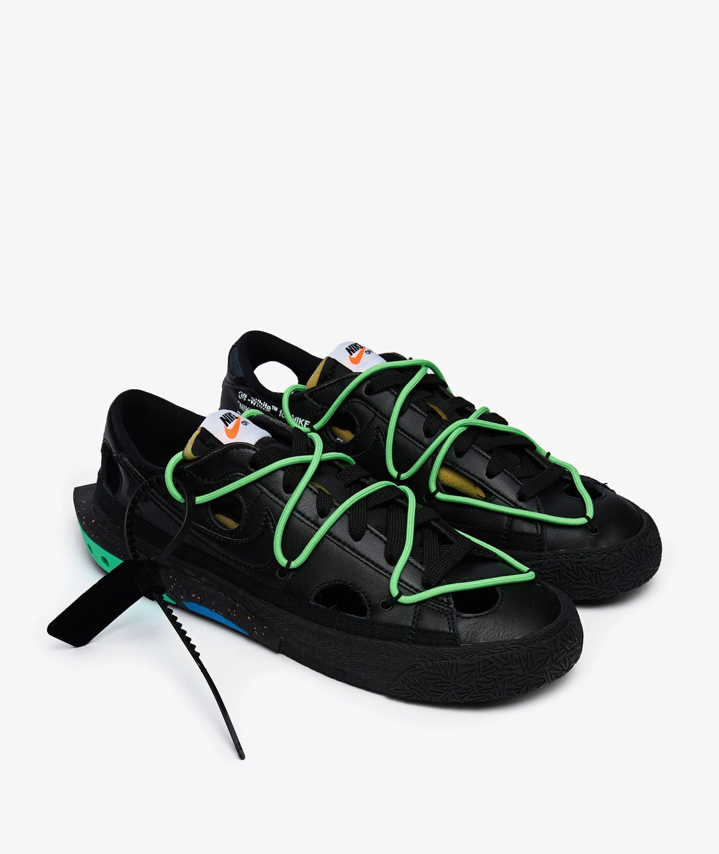 NIKE BLAZER LOW OFF-WHITE BLACK ELECTRO GREEN DH7863-001