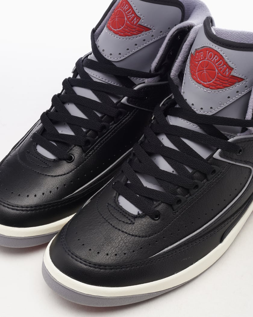 AIR JORDAN 2 RETRO BLACK CEMENT DR8884-001