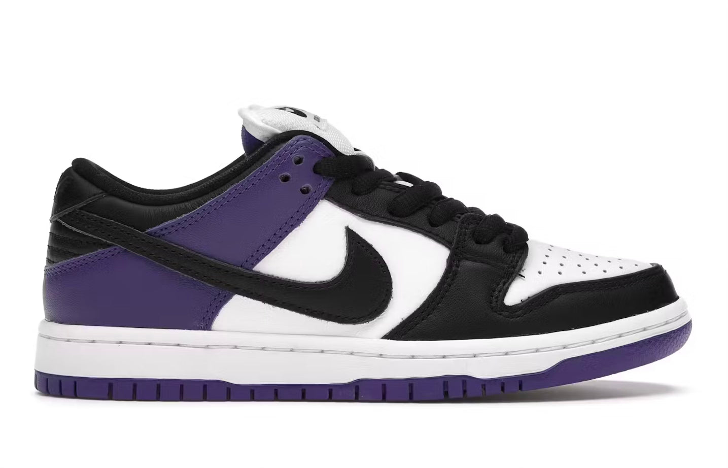 Nike SB Dunk Low en violeta BQ6817-500