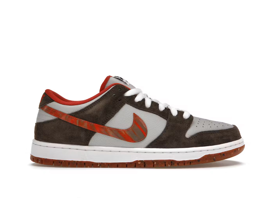 NIKE SB NIKE DUNK LOW CRUSHED D.C.