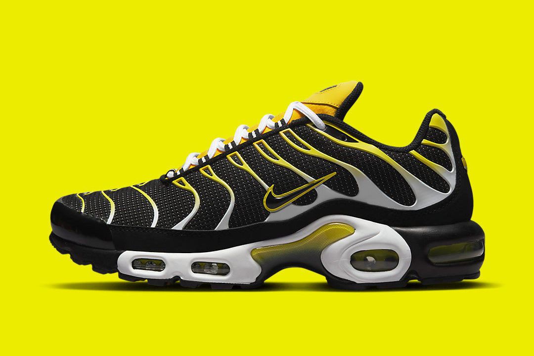 NIKE TN AIR MAX PLUS BLACK WHITE YELLOW DQ3983-001