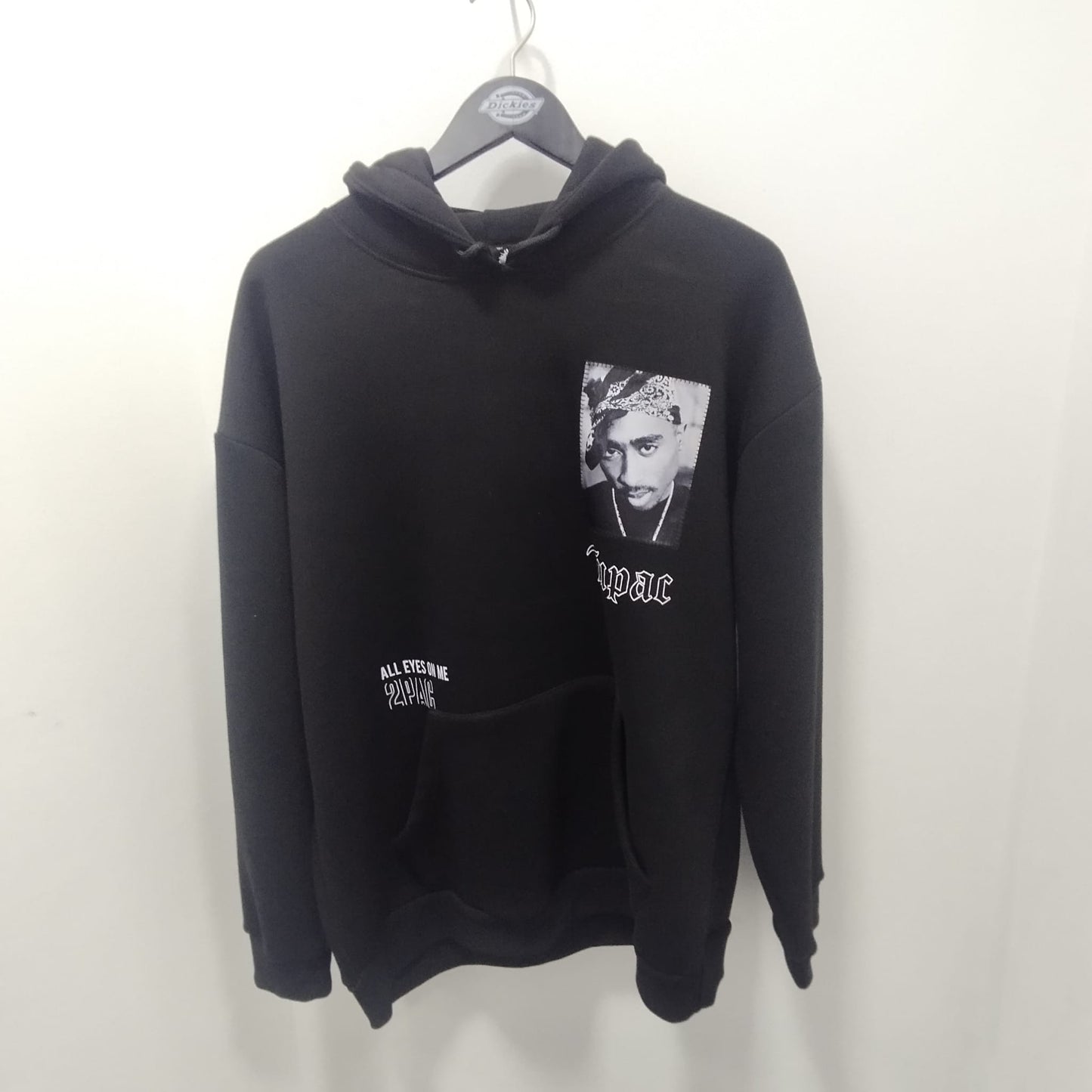 SAW ALL EYES ON ME HOODIE SW4419 NEGRO